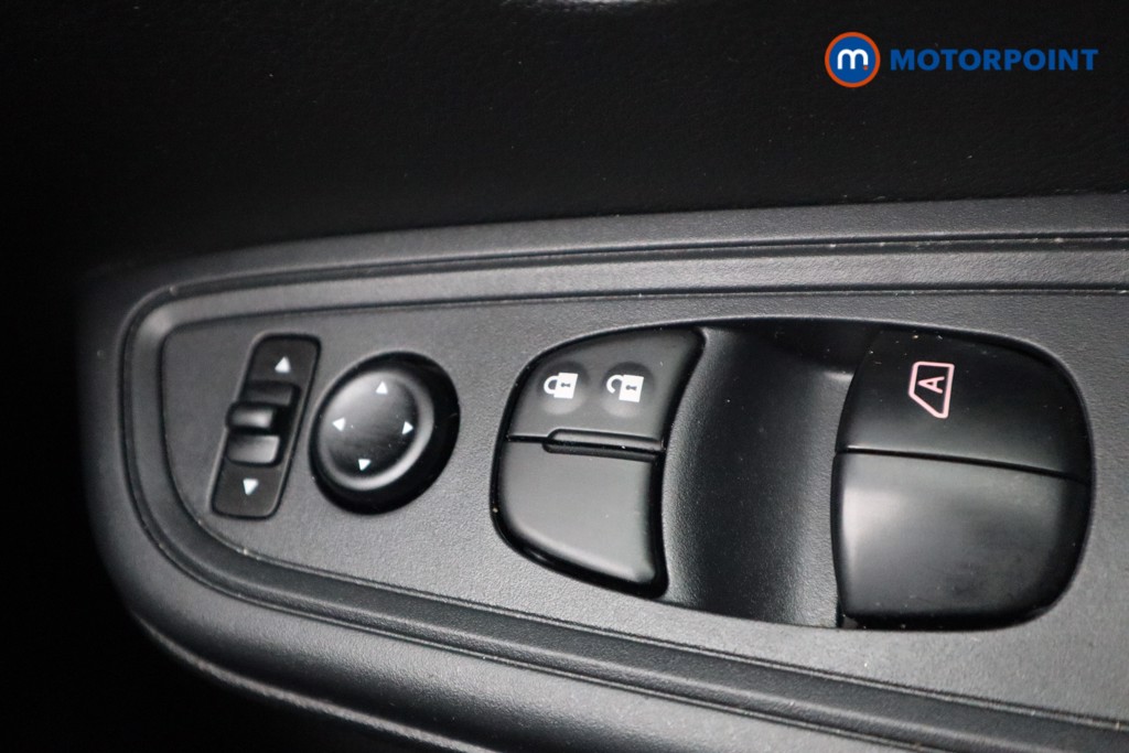 Nissan Micra Acenta Manual Petrol Hatchback - Stock Number (1538119) - 16th supplementary image