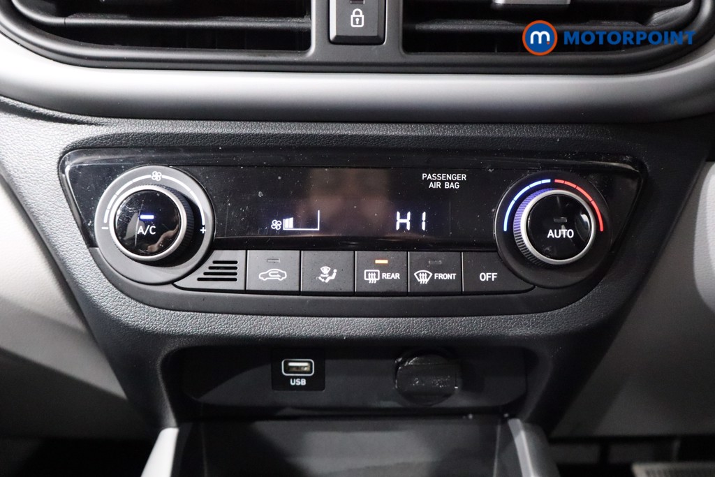 Hyundai I10 Premium Automatic Petrol Hatchback - Stock Number (1539238) - 14th supplementary image