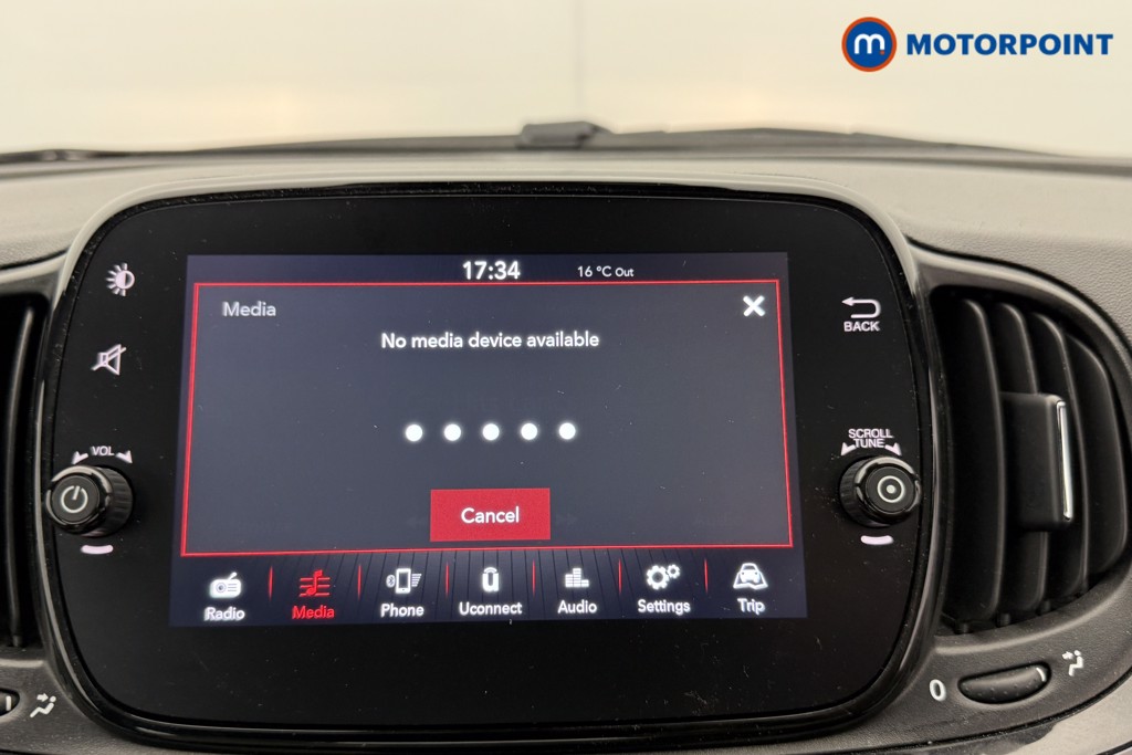Fiat 500 Dolcevita Manual Petrol-Electric Hybrid Hatchback - Stock Number (1539585) - 6th supplementary image