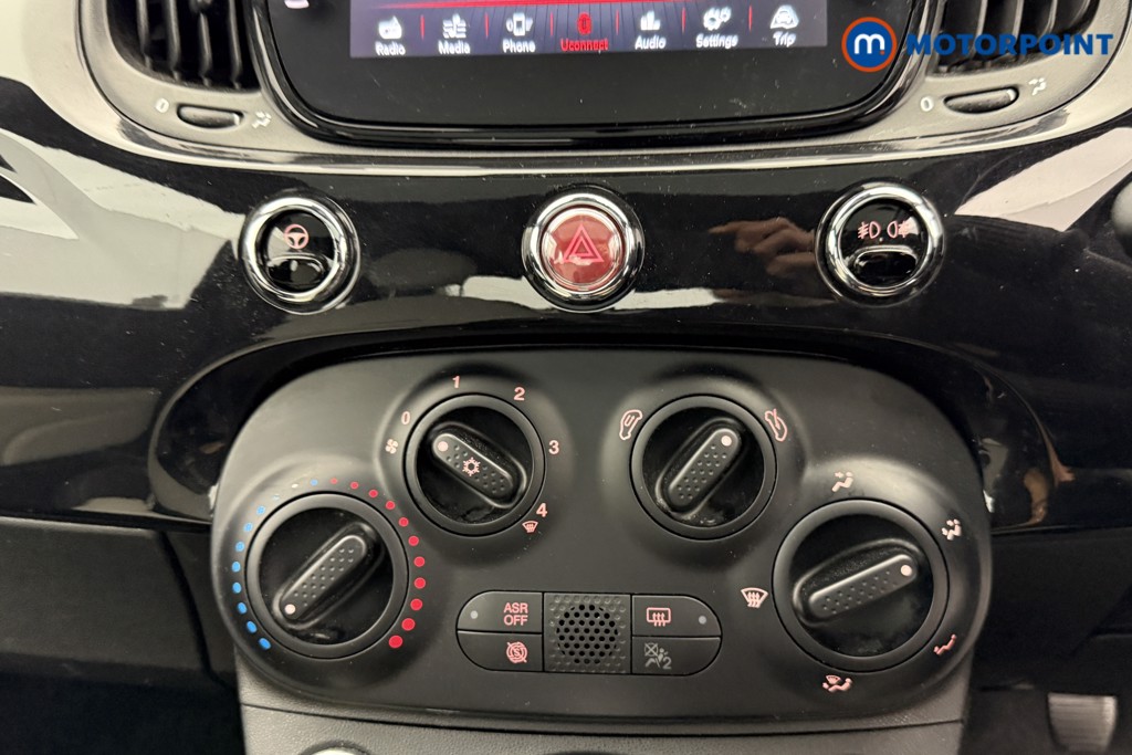 Fiat 500 Dolcevita Manual Petrol-Electric Hybrid Hatchback - Stock Number (1539585) - 9th supplementary image