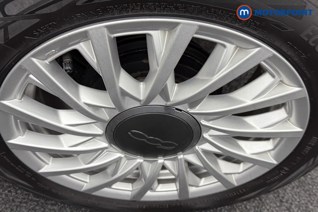 Fiat 500 Dolcevita Manual Petrol-Electric Hybrid Hatchback - Stock Number (1539585) - 26th supplementary image