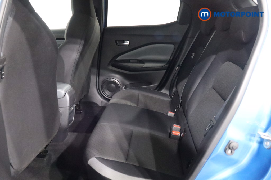 Nissan Juke N-Connecta Manual Petrol SUV - Stock Number (1539706) - 5th supplementary image