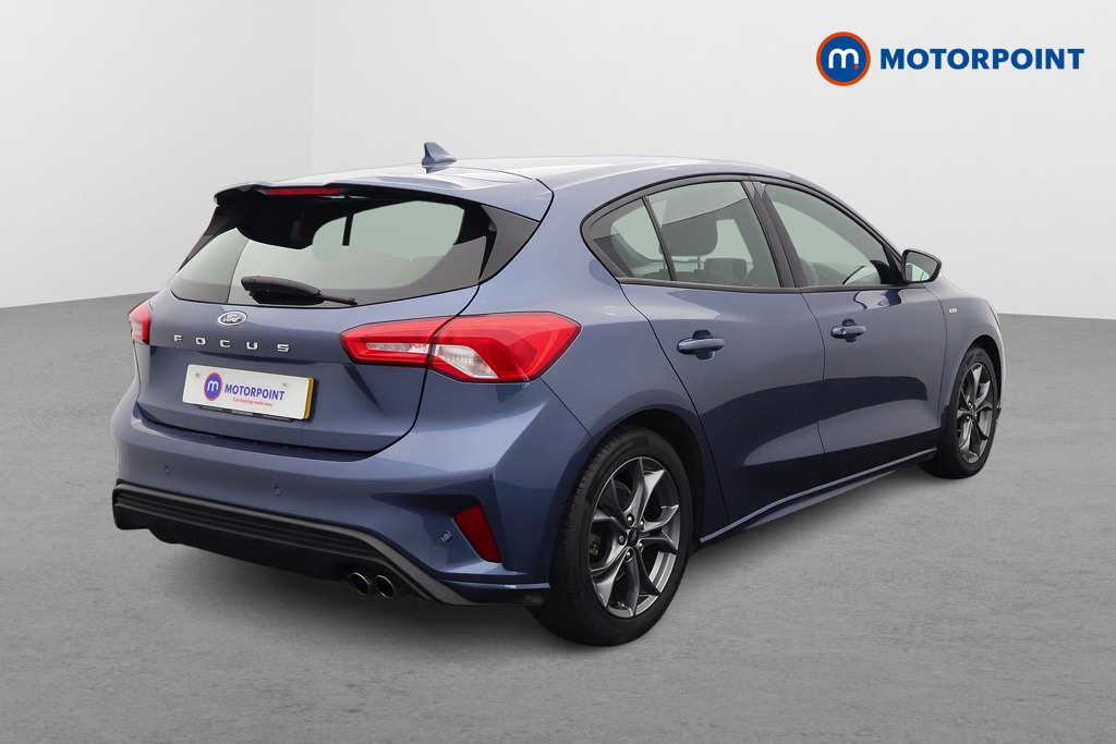 Ford Focus St-Line Manual Diesel Hatchback - Stock Number (1540243) - Drivers side rear corner