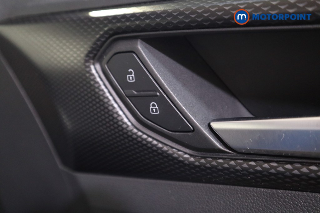 Volkswagen T-Cross SE Manual Petrol SUV - Stock Number (1540392) - 10th supplementary image