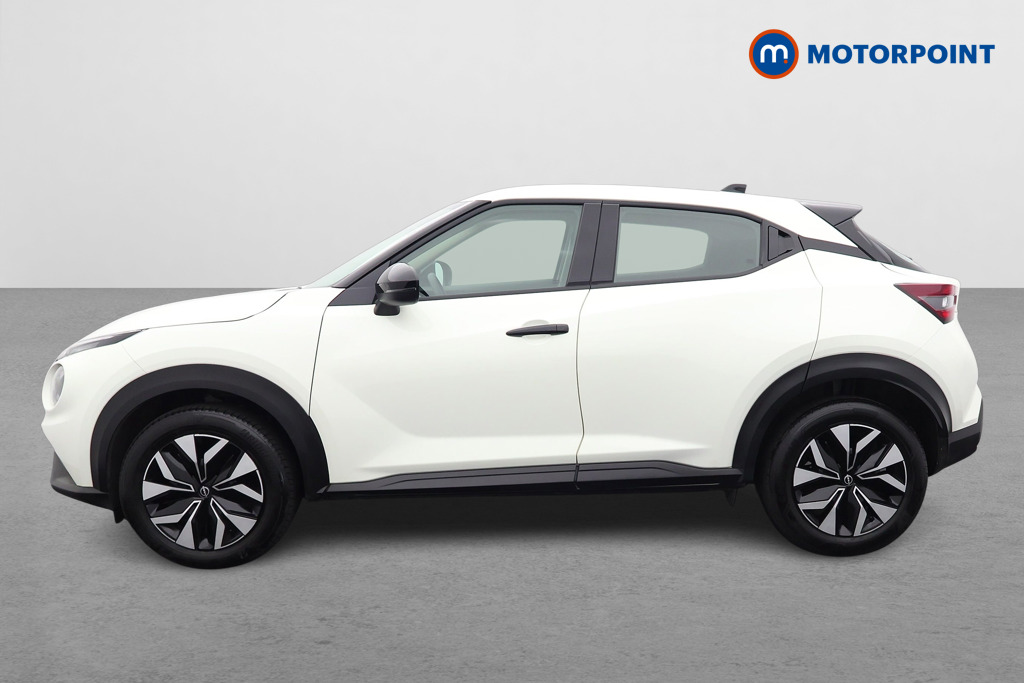 Nissan Juke Acenta Premium Automatic Petrol SUV - Stock Number (1540410) - Passenger side