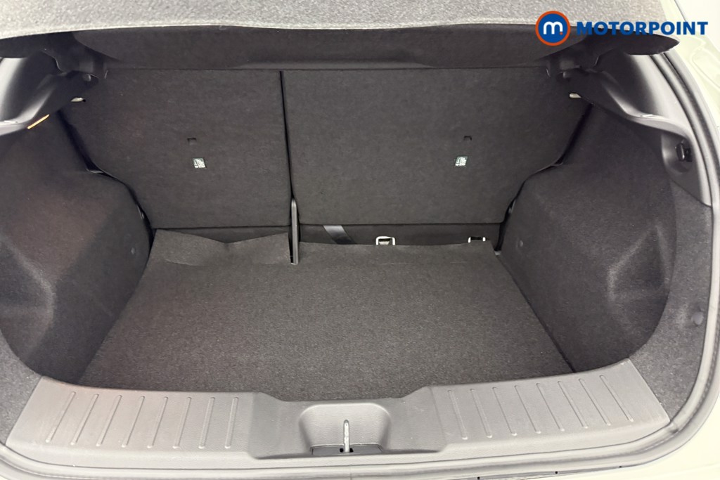 Nissan Juke Acenta Premium Manual Petrol SUV - Stock Number (1540412) - 19th supplementary image