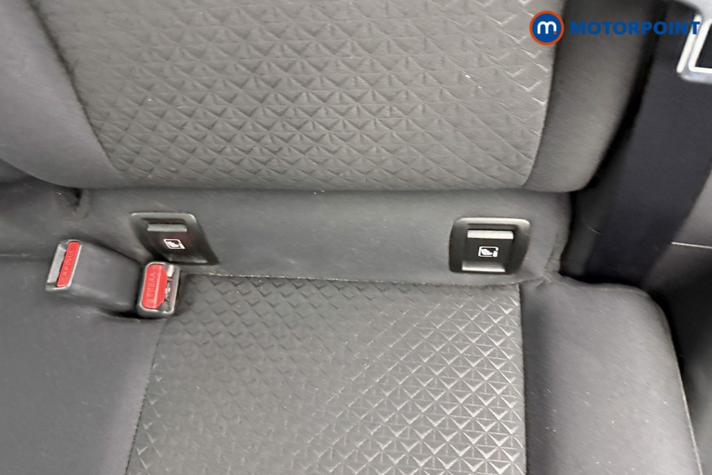 Nissan Juke Acenta Premium Manual Petrol SUV - Stock Number (1540412) - 22nd supplementary image
