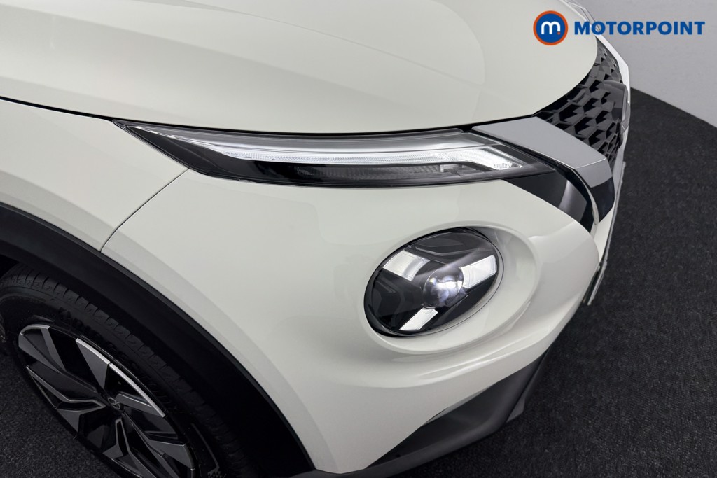 Nissan Juke Acenta Premium Manual Petrol SUV - Stock Number (1540412) - 25th supplementary image