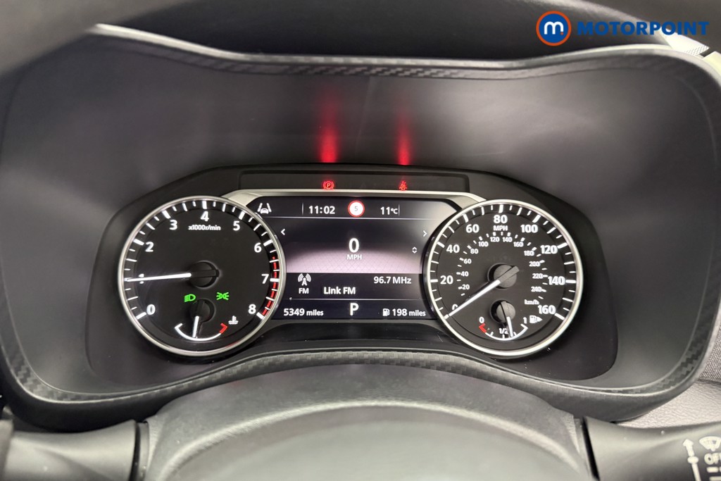 Nissan Juke Acenta Premium Automatic Petrol SUV - Stock Number (1540414) - 4th supplementary image
