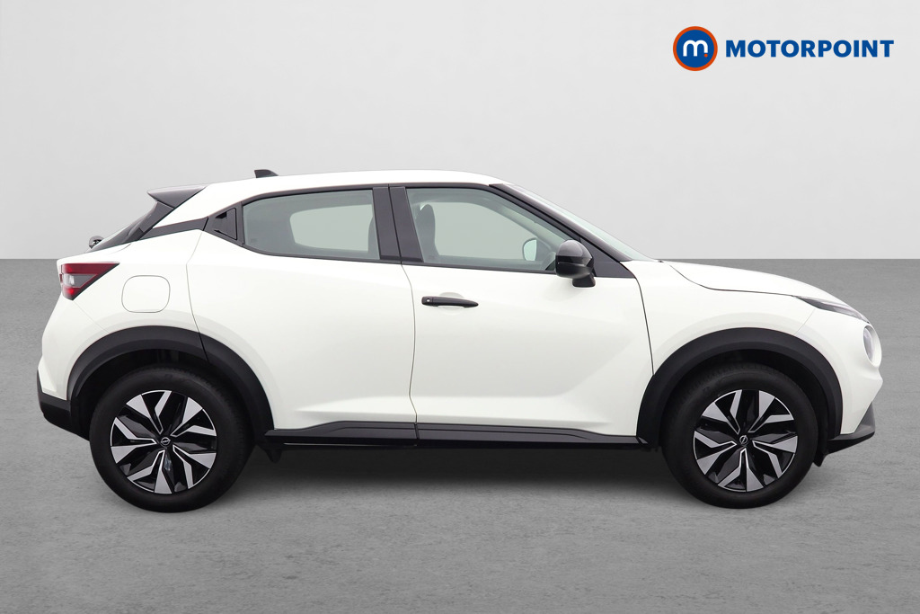 Nissan Juke Acenta Premium Automatic Petrol SUV - Stock Number (1540414) - Drivers side