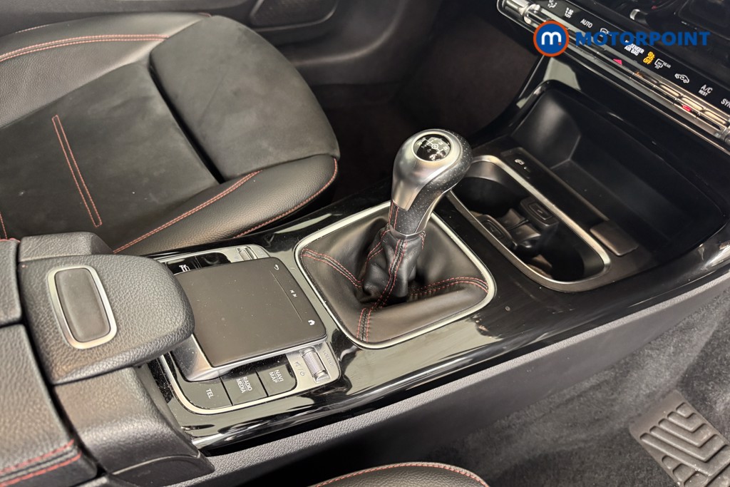 Mercedes-Benz A Class Amg Line Manual Petrol Hatchback - Stock Number (1540534) - 10th supplementary image
