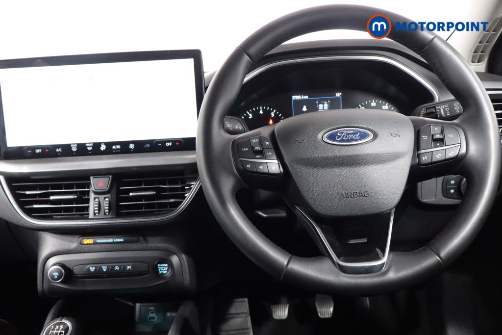 Ford Focus Titanium Manual Petrol-Electric Hybrid Hatchback - Stock Number (1540802) - 3rd supplementary image