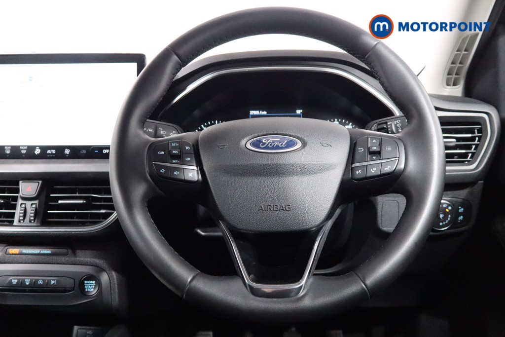 Ford Focus Titanium Manual Petrol-Electric Hybrid Hatchback - Stock Number (1540802) - 6th supplementary image
