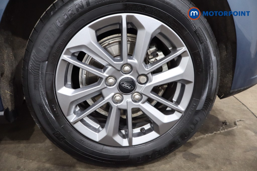 Ford Focus Titanium Manual Petrol-Electric Hybrid Hatchback - Stock Number (1540802) - 10th supplementary image