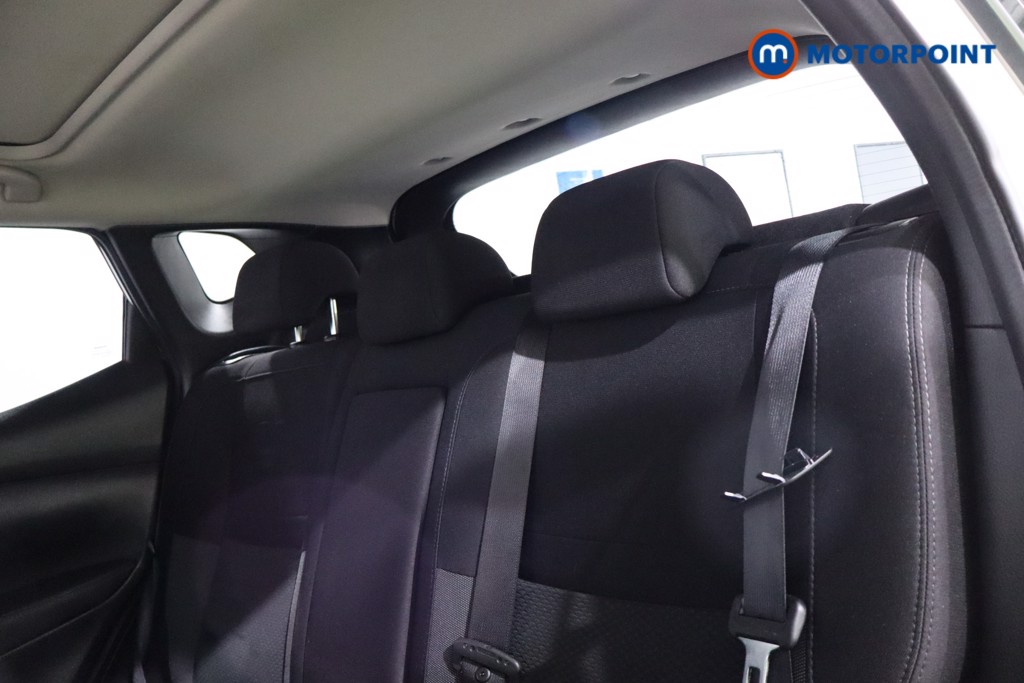 Nissan Qashqai N-Connecta Manual Petrol SUV - Stock Number (1540818) - 5th supplementary image