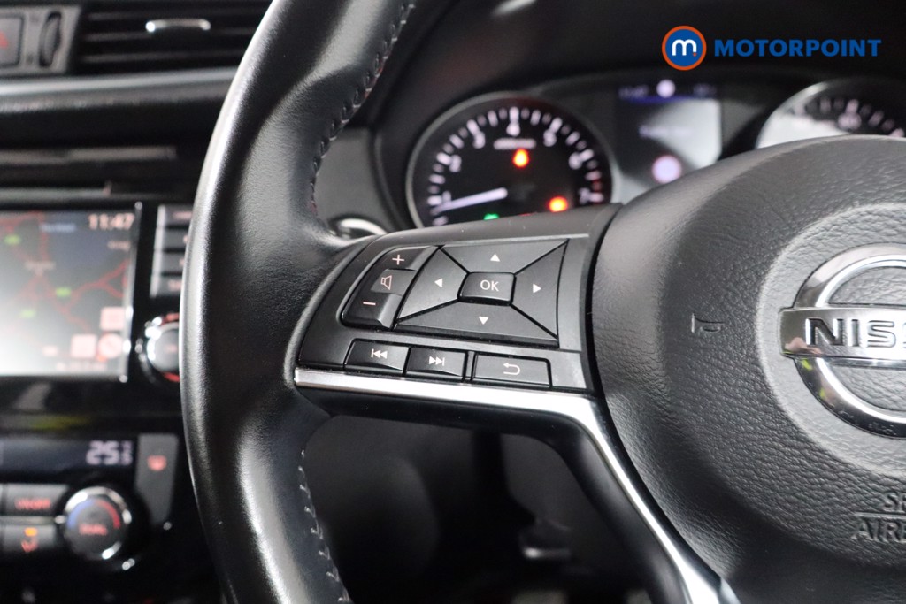 Nissan Qashqai N-Connecta Manual Petrol SUV - Stock Number (1540818) - 7th supplementary image
