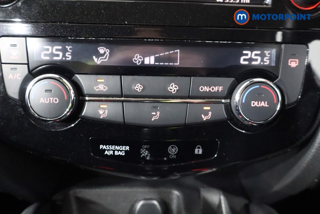Nissan Qashqai N-Connecta Manual Petrol SUV - Stock Number (1540818) - 14th supplementary image