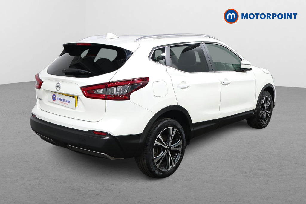 Nissan Qashqai N-Connecta Manual Petrol SUV - Stock Number (1540818) - Drivers side rear corner
