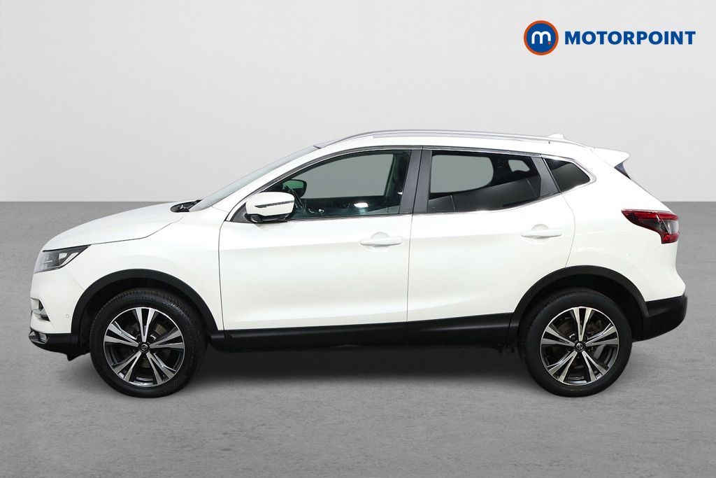 Nissan Qashqai N-Connecta Manual Petrol SUV - Stock Number (1540818) - Passenger side