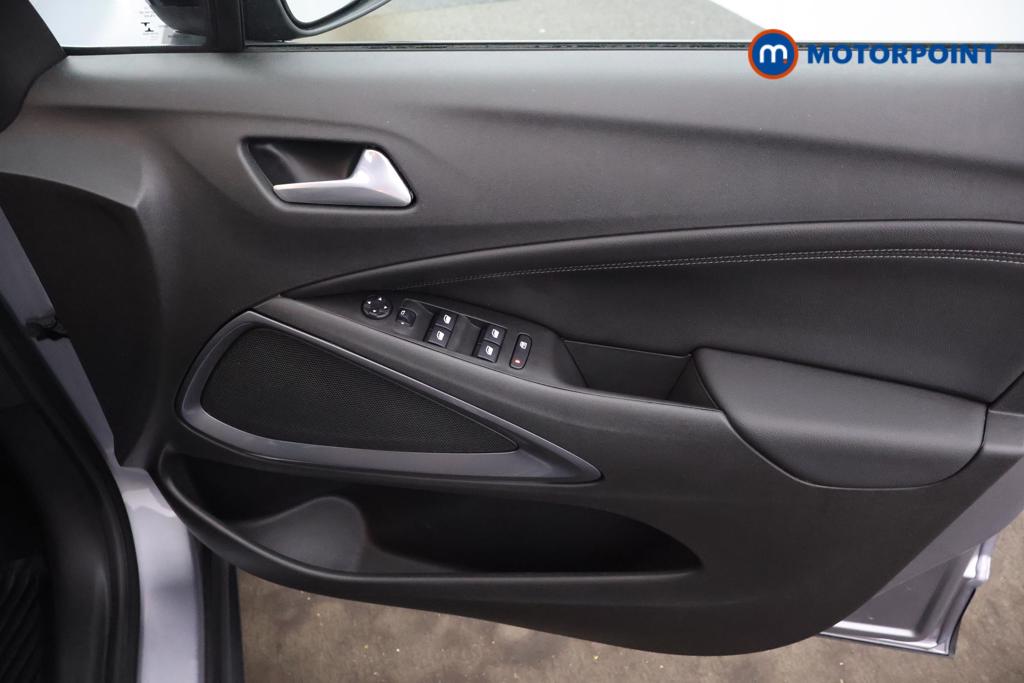 Vauxhall Crossland Elite Automatic Petrol SUV - Stock Number (1540825) - 9th supplementary image