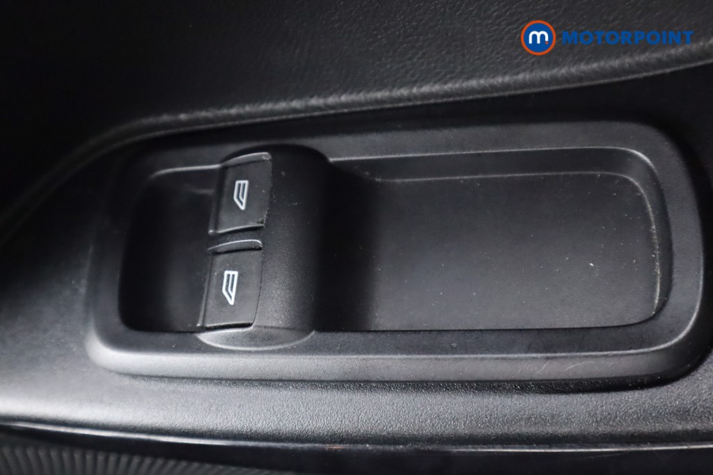 Ford Ka-Plus Zetec Manual Petrol Hatchback - Stock Number (1540938) - 4th supplementary image