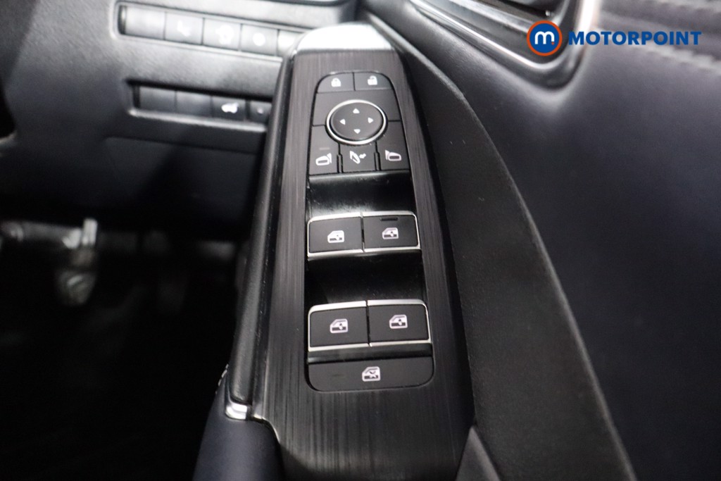 Nissan Qashqai Tekna-Plus Manual Petrol SUV - Stock Number (1541361) - 16th supplementary image
