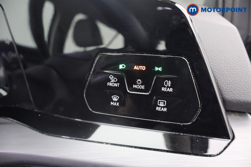 Volkswagen Golf Style Automatic Petrol Plug-In Hybrid Hatchback - Stock Number (1541583) - 12th supplementary image
