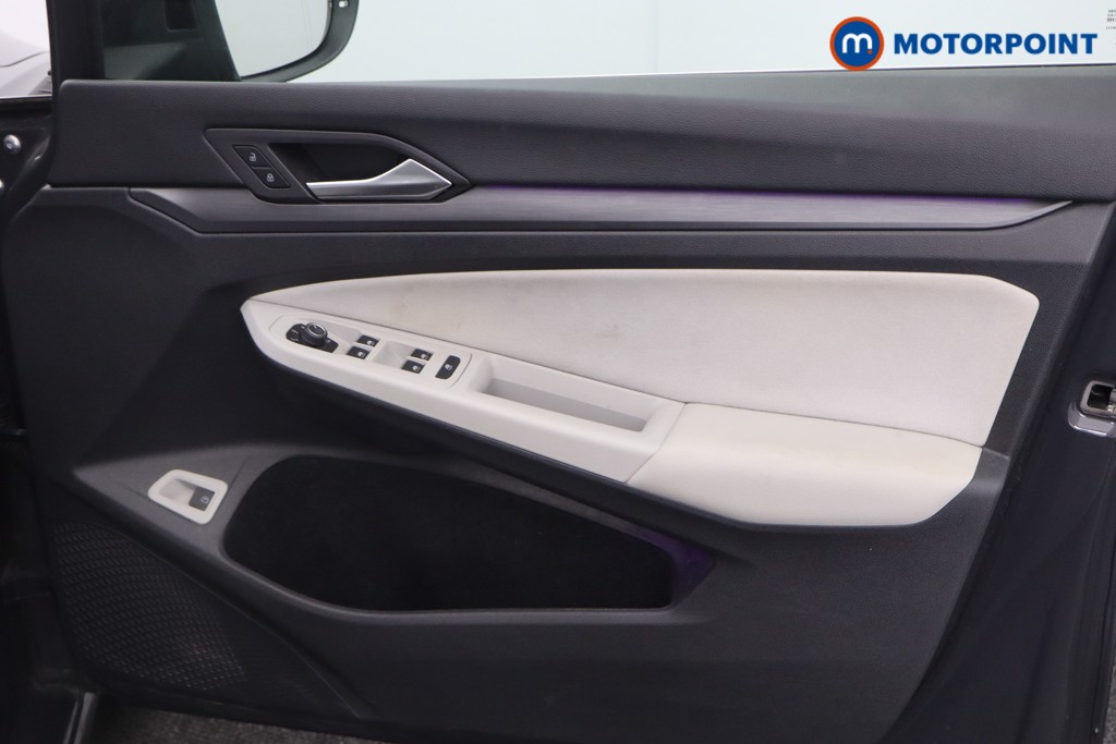 Volkswagen Golf Style Automatic Petrol Plug-In Hybrid Hatchback - Stock Number (1541583) - 15th supplementary image