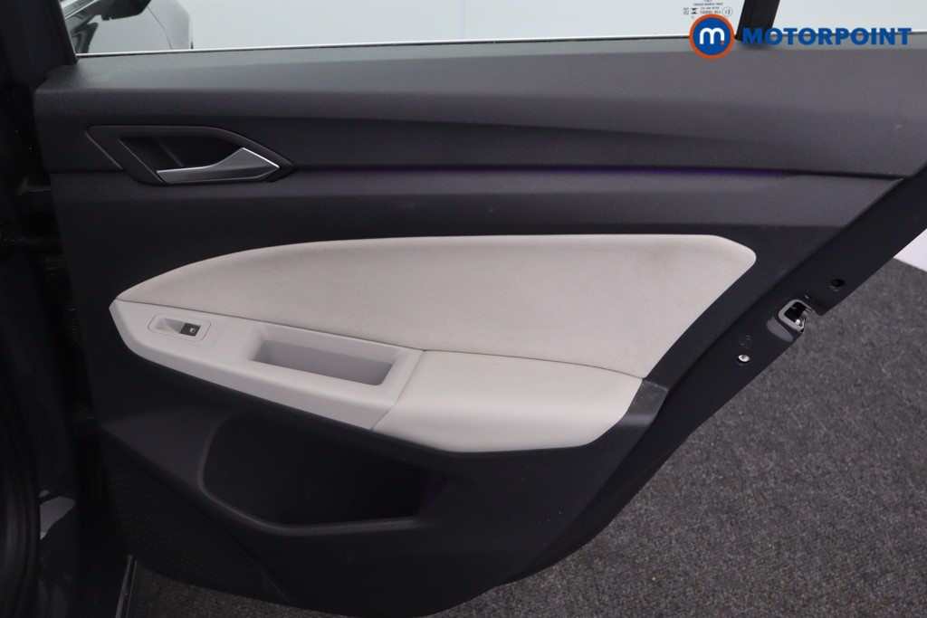 Volkswagen Golf Style Automatic Petrol Plug-In Hybrid Hatchback - Stock Number (1541583) - 16th supplementary image