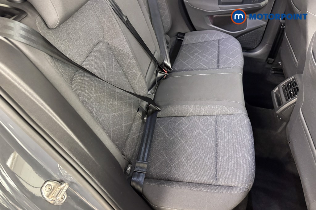 Volkswagen Golf Life Automatic Petrol Hatchback - Stock Number (1541747) - 4th supplementary image