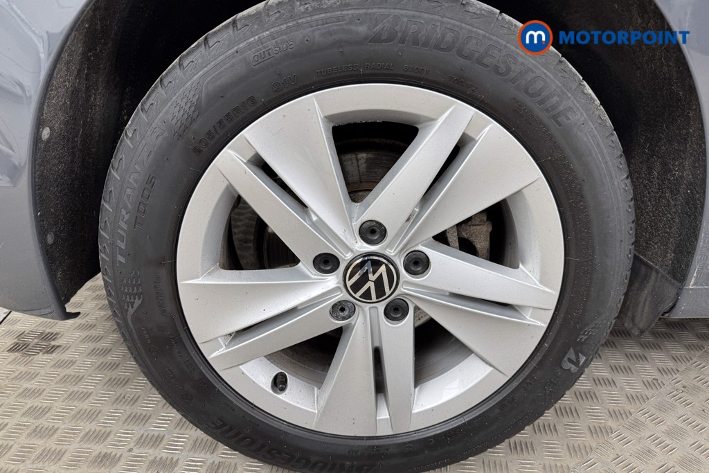 Volkswagen Golf Life Automatic Petrol Hatchback - Stock Number (1541747) - 21st supplementary image