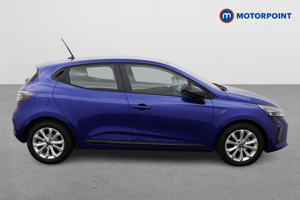 Renault Clio Evolution Manual Petrol Hatchback - Stock Number (1541786) - Drivers side