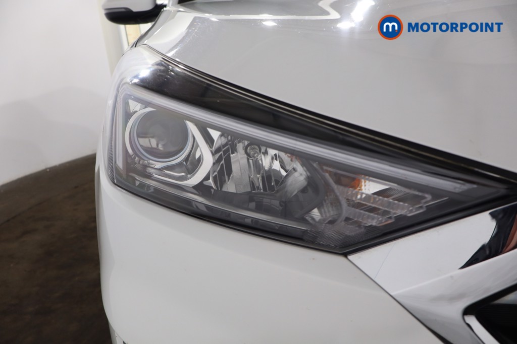 Hyundai Tucson Premium Manual Diesel SUV - Stock Number (1542010) - 24th supplementary image