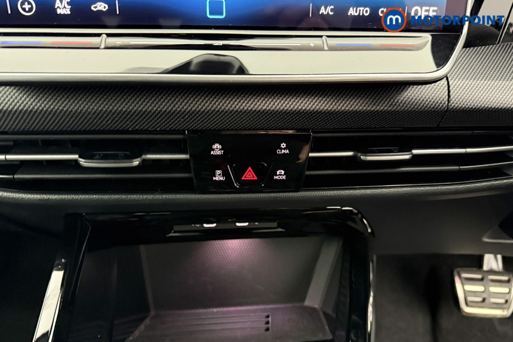 Volkswagen Golf R-Line Automatic Diesel Hatchback - Stock Number (1542406) - 11th supplementary image
