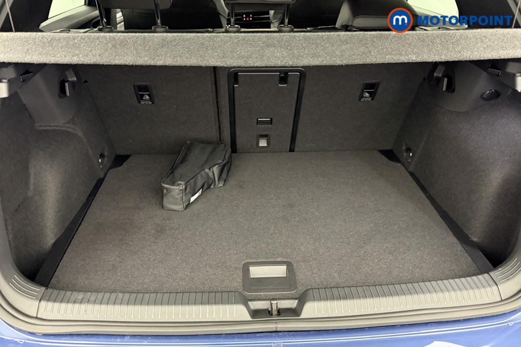Volkswagen Golf R-Line Automatic Diesel Hatchback - Stock Number (1542406) - 20th supplementary image