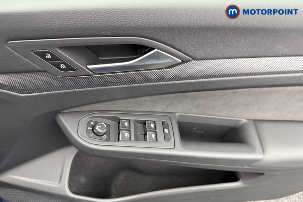 Volkswagen Golf R-Line Automatic Diesel Hatchback - Stock Number (1542410) - 15th supplementary image