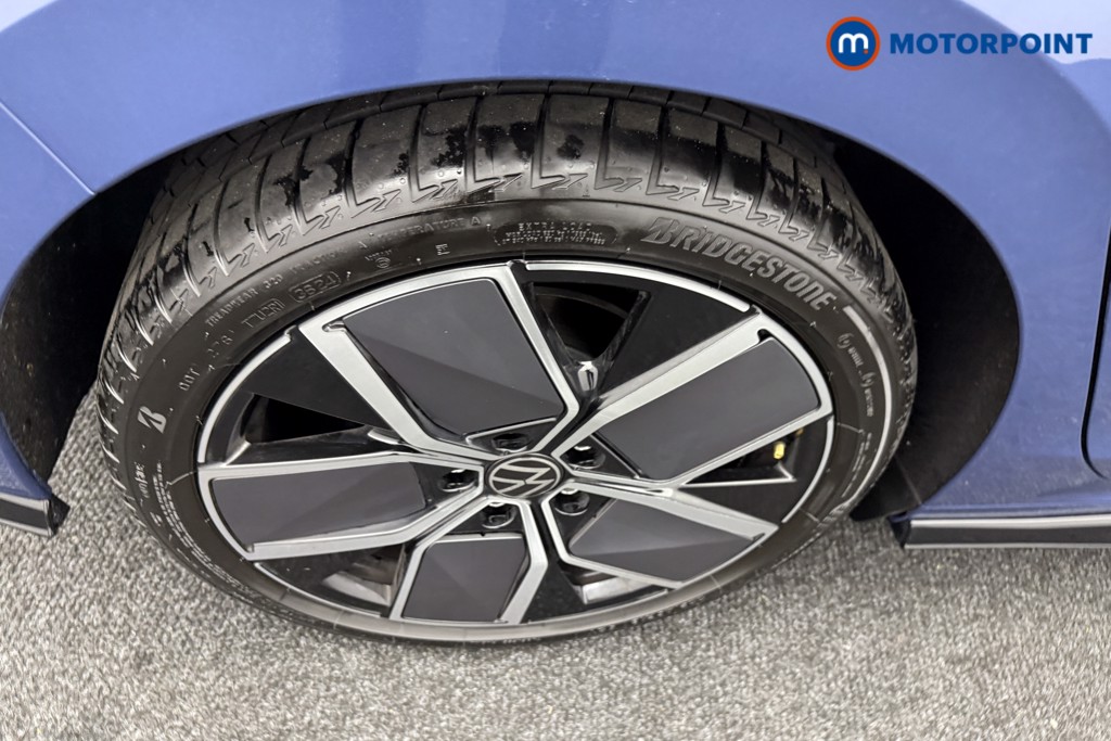 Volkswagen Golf R-Line Automatic Diesel Hatchback - Stock Number (1542410) - 29th supplementary image