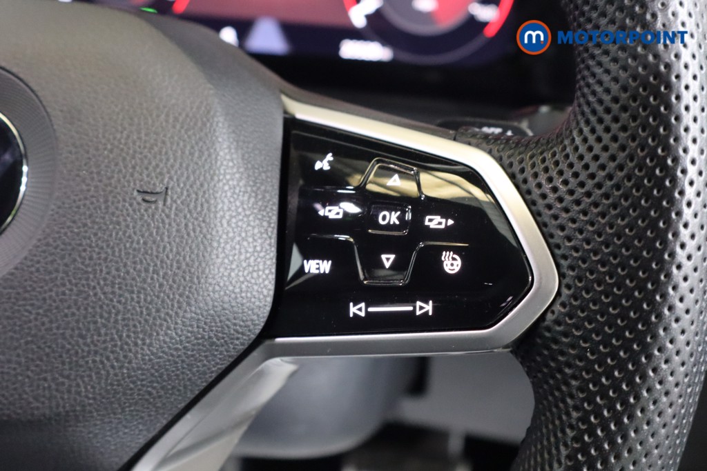 Volkswagen Golf R-Line Automatic Petrol Hatchback - Stock Number (1542777) - 4th supplementary image