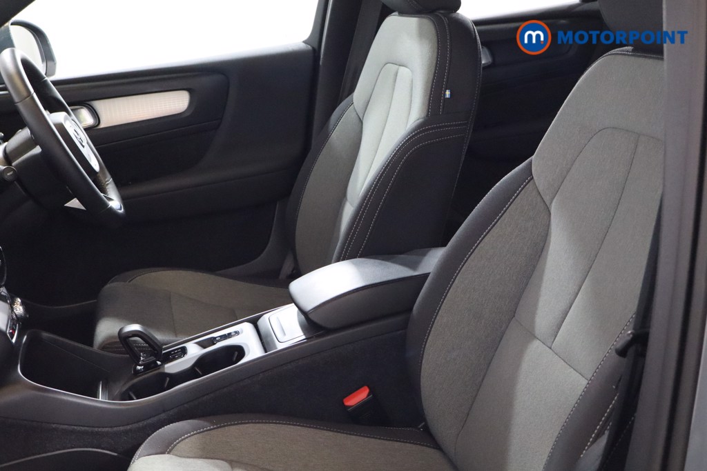Volvo Xc40 Core Automatic Petrol SUV - Stock Number (1542965) - 10th supplementary image