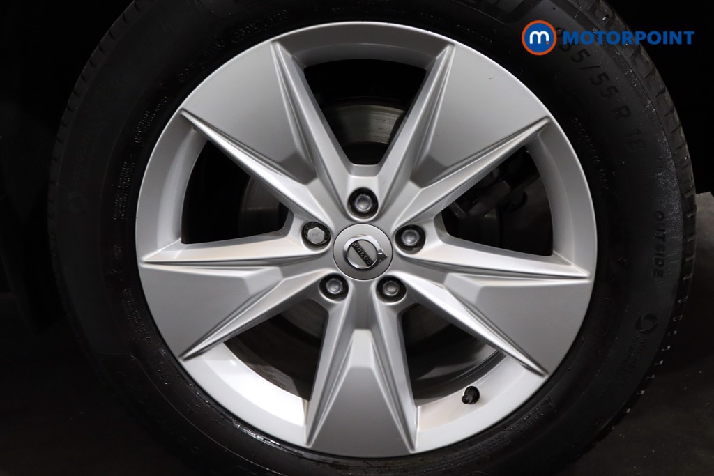 Volvo Xc40 Core Automatic Petrol SUV - Stock Number (1542965) - 18th supplementary image
