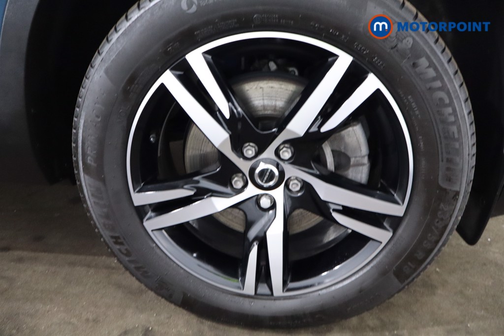 Volvo Xc40 Plus Automatic Petrol SUV - Stock Number (1543008) - 9th supplementary image