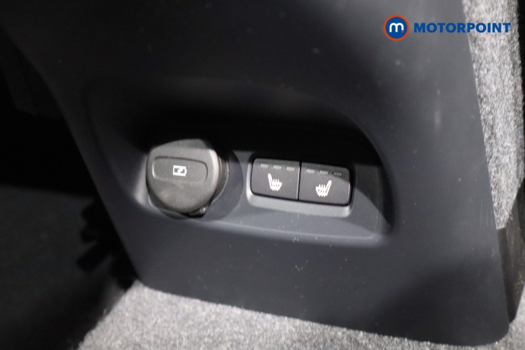 Volvo Xc40 Plus Automatic Petrol SUV - Stock Number (1543008) - 13th supplementary image