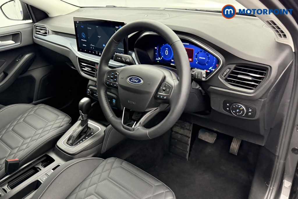 Ford Focus Active X Automatic Petrol-Electric Hybrid Estate - Stock Number (1543227) - 4th supplementary image