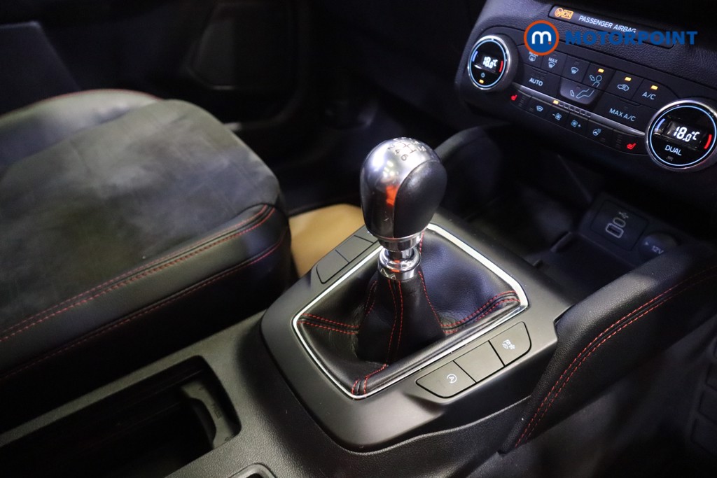 Ford Kuga St-Line X Manual Diesel SUV - Stock Number (1543636) - 5th supplementary image