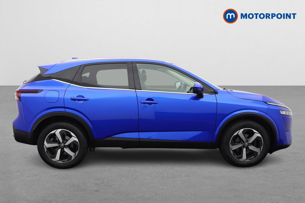 Nissan Qashqai N-Connecta Manual Petrol SUV - Stock Number (1543708) - Drivers side