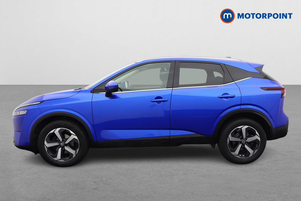Nissan Qashqai N-Connecta Manual Petrol SUV - Stock Number (1543708) - Passenger side
