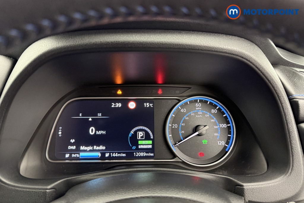 Nissan Leaf Tekna Automatic Electric Hatchback - Stock Number (1543939) - 5th supplementary image