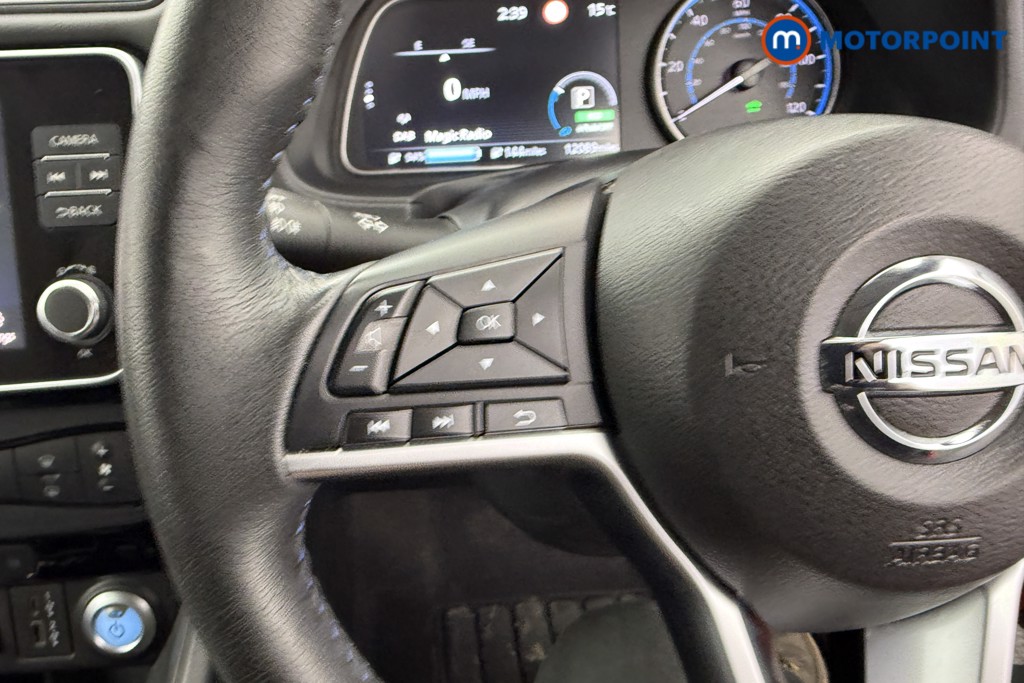 Nissan Leaf Tekna Automatic Electric Hatchback - Stock Number (1543939) - 14th supplementary image