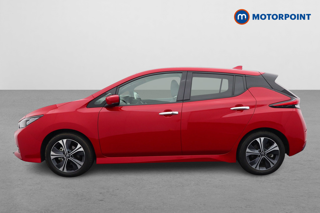 Nissan Leaf Tekna Automatic Electric Hatchback - Stock Number (1543939) - Passenger side
