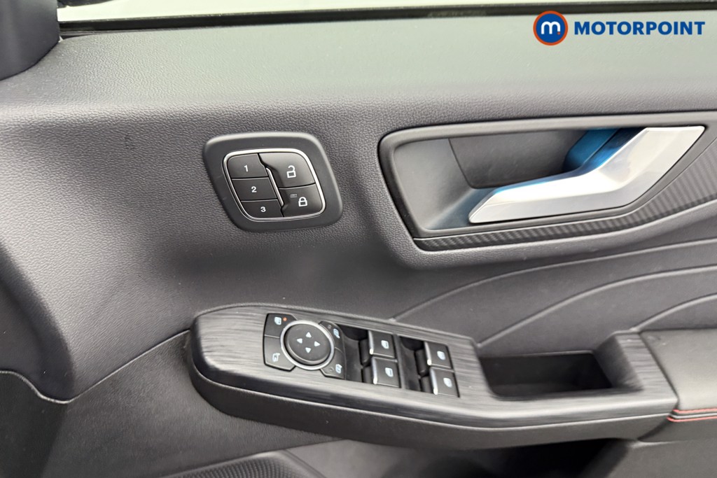Ford Kuga St-Line Automatic Petrol Plug-In Hybrid SUV - Stock Number (1543979) - 15th supplementary image